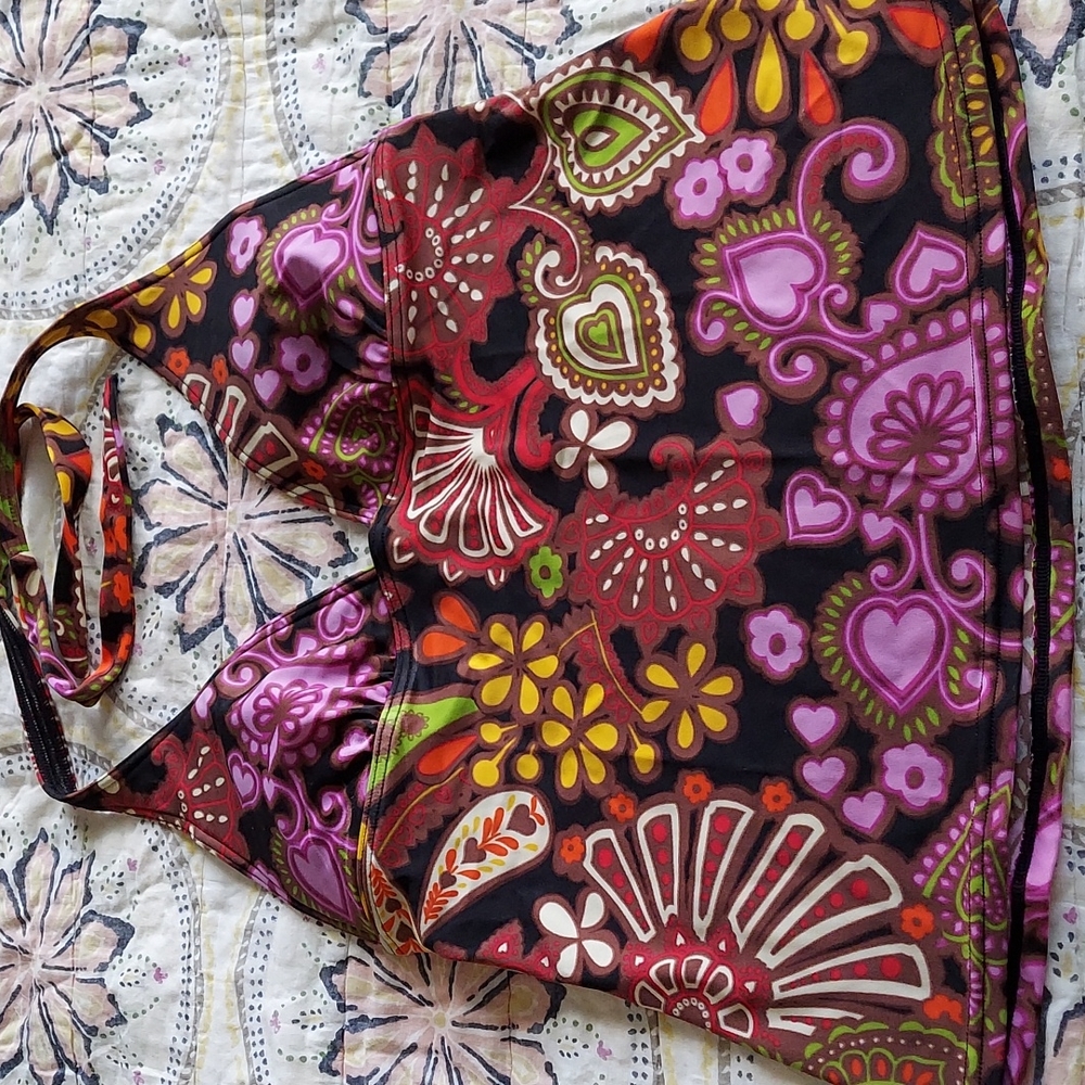 Medium paisley/retro colorful tankini top